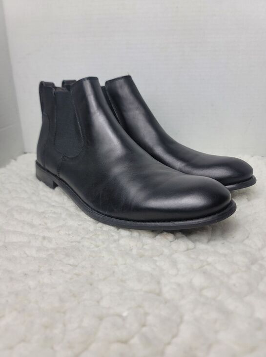 John Varvatos USA Chelsea Boots Mens Size 10.5M Black Leather Pull On Almond Toe main image 3